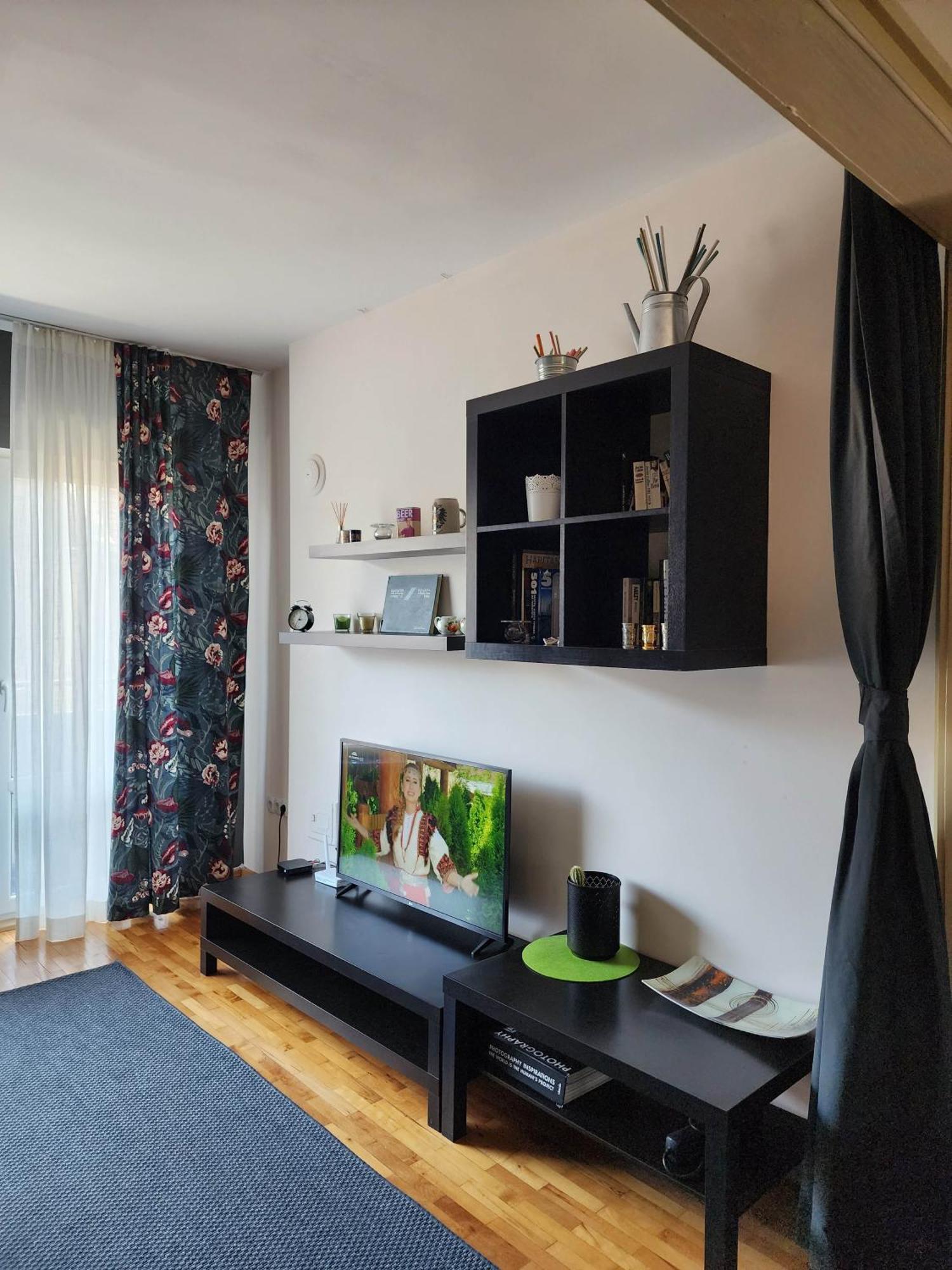 Sunny Central Apartment София Екстериор снимка