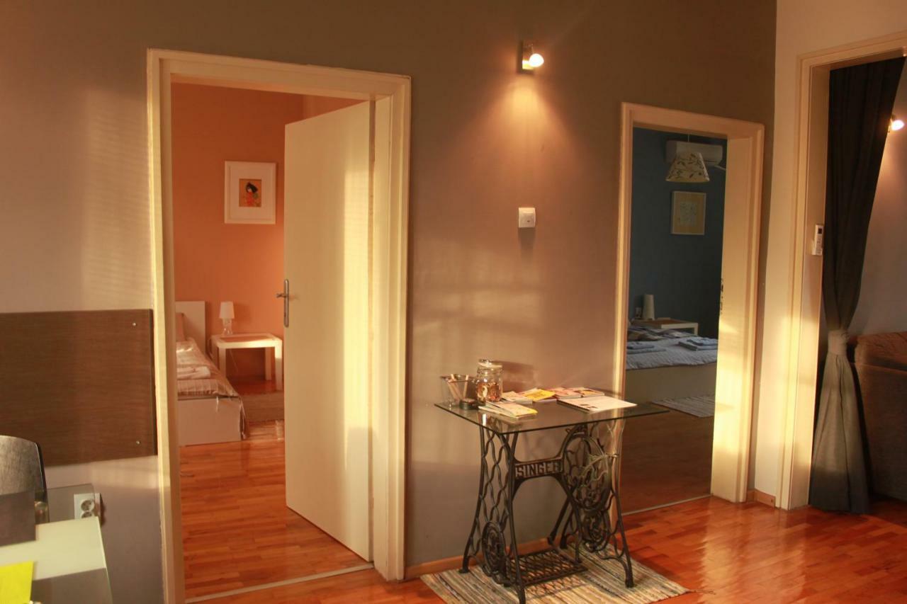 Sunny Central Apartment София Екстериор снимка