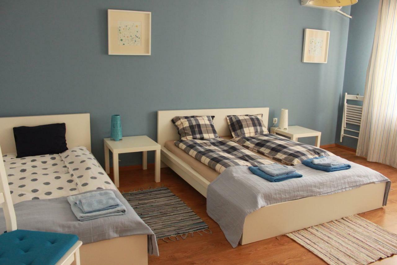 Sunny Central Apartment София Екстериор снимка